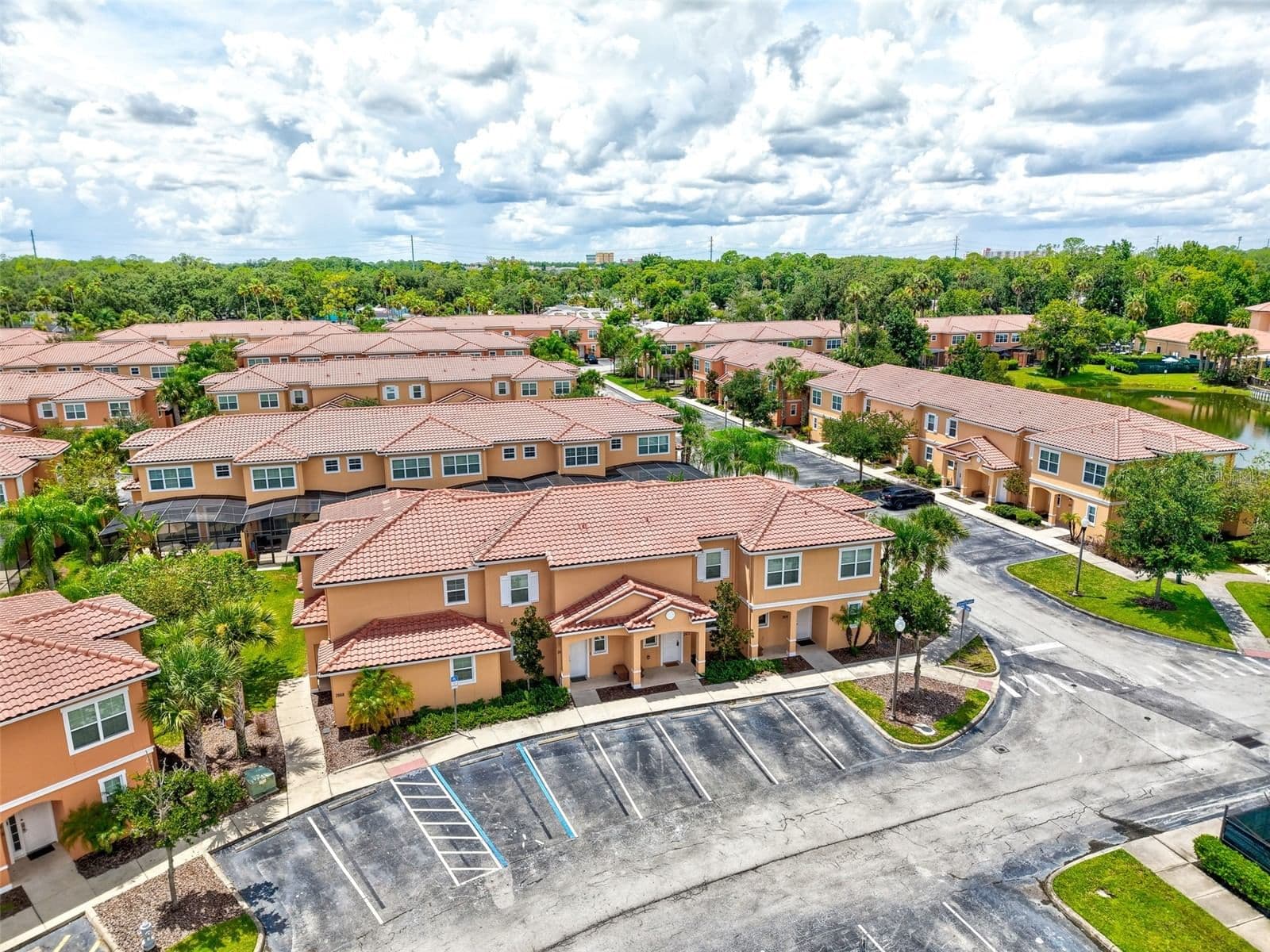 2668 CORVETTE Lane 4