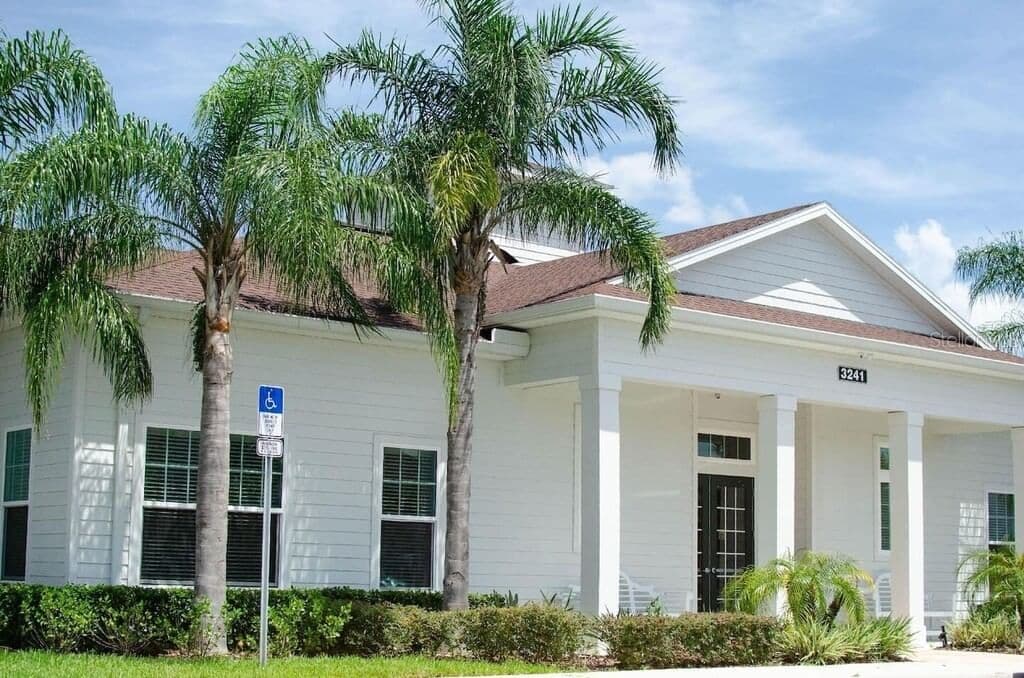 8905 SHINE Drive, Kissimmee, FL 34747 2