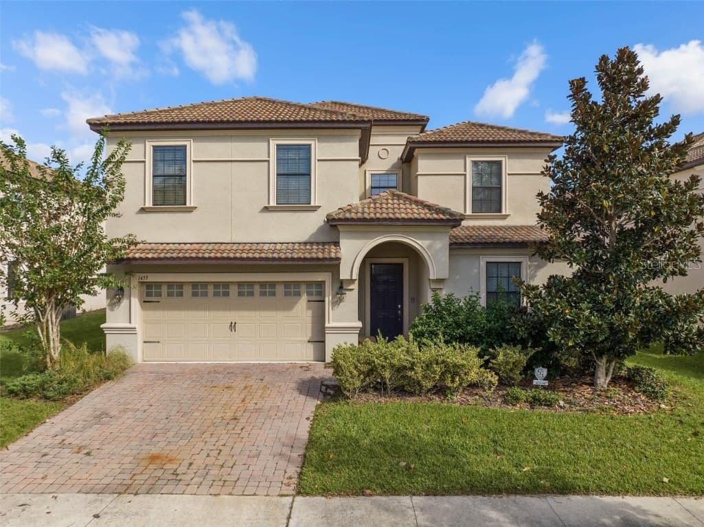 1453 BELLE TERRE 3