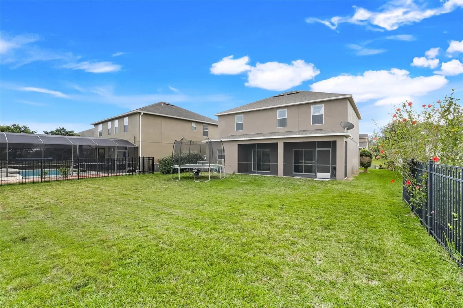 3560 CORTLAND 5