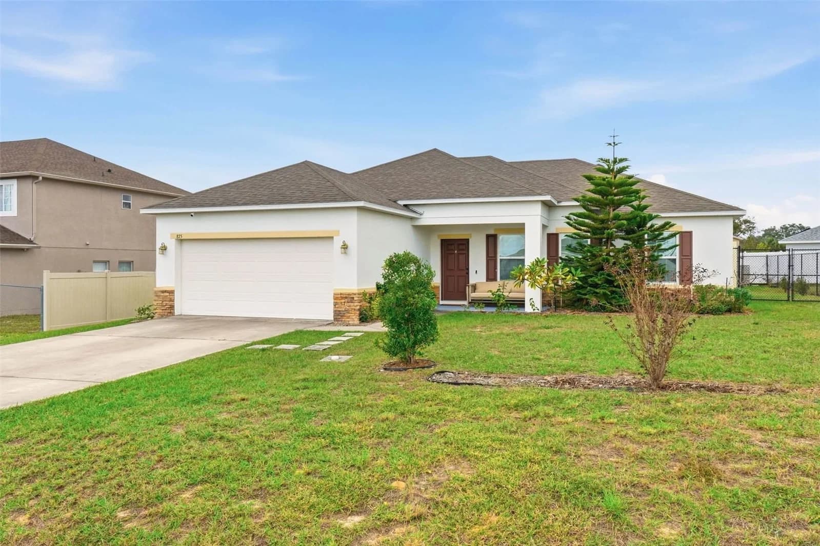 875 FRASER, Kissimmee, FL 34759 2