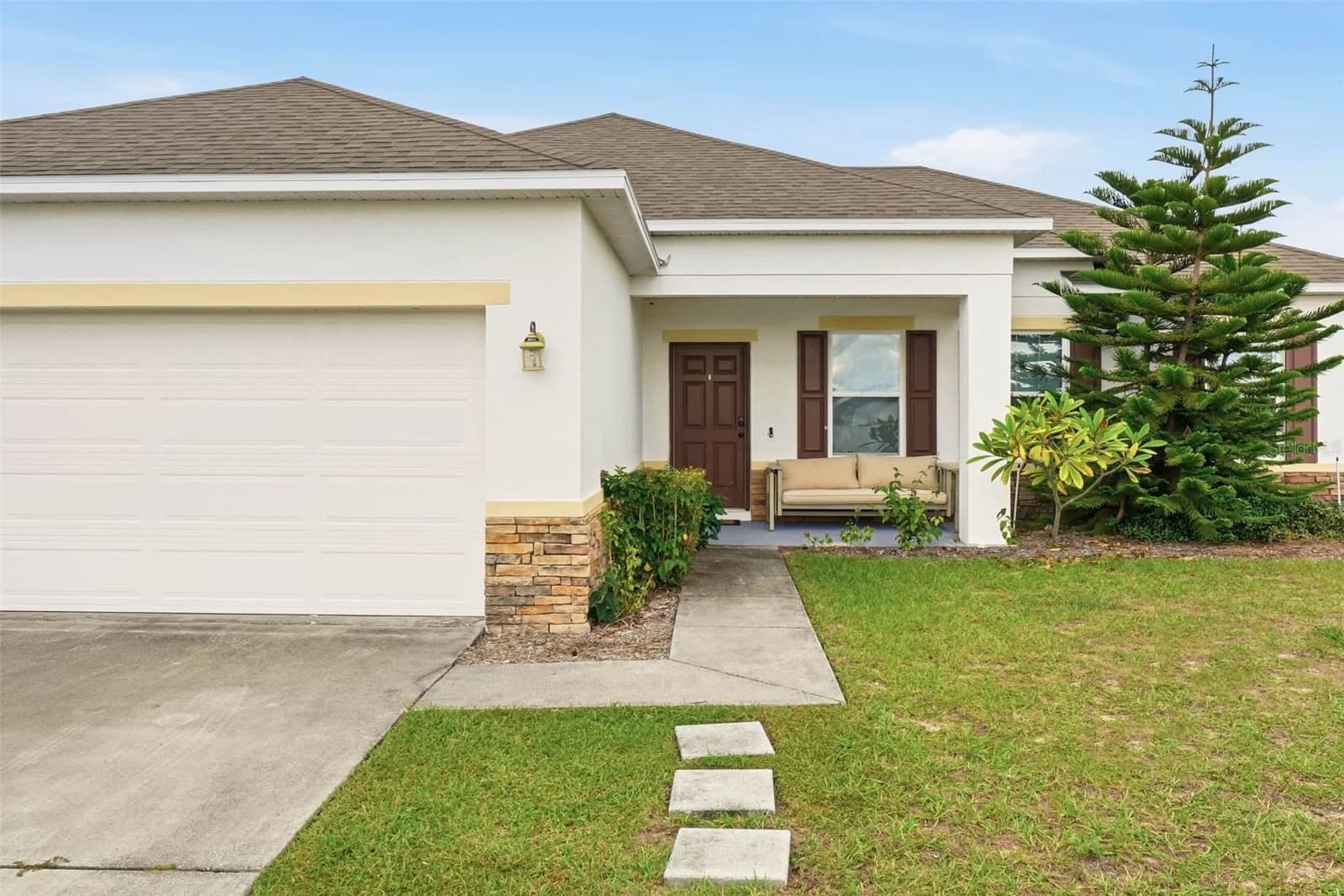 875 FRASER, Kissimmee, FL 34759 3