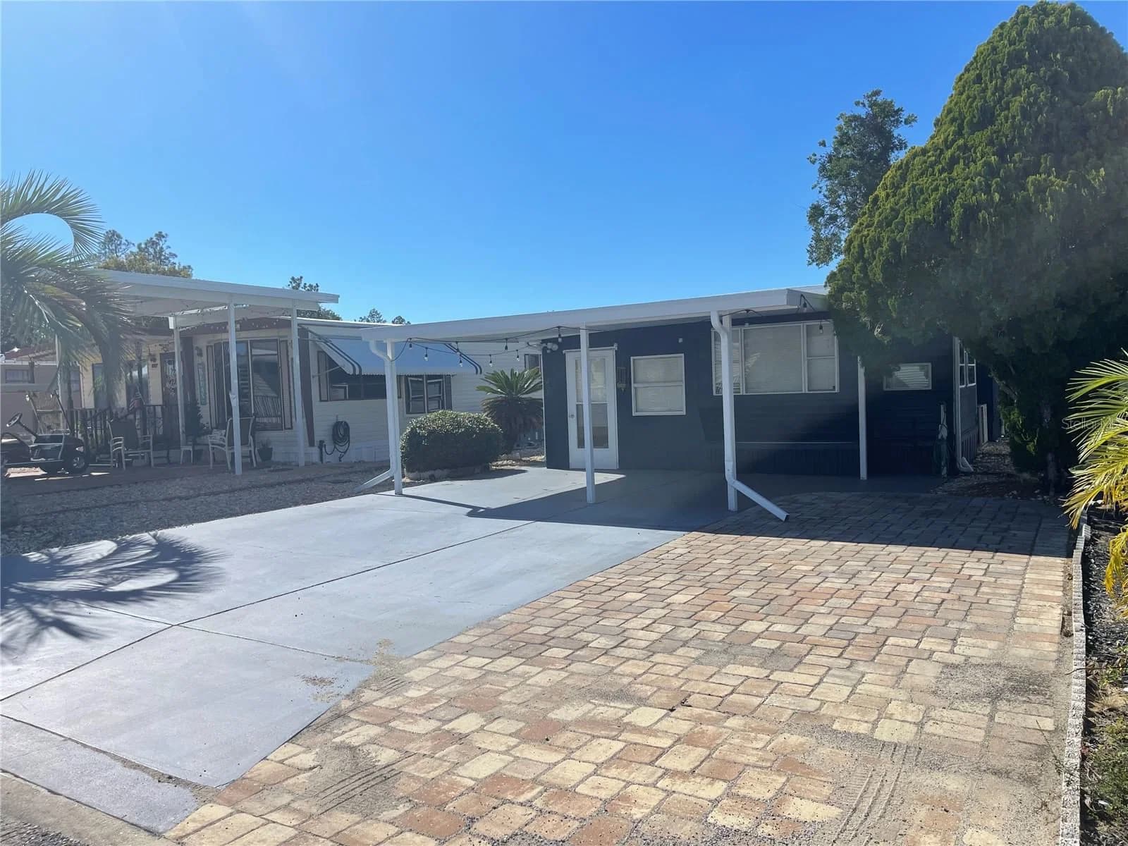 237 PALM CREST 5