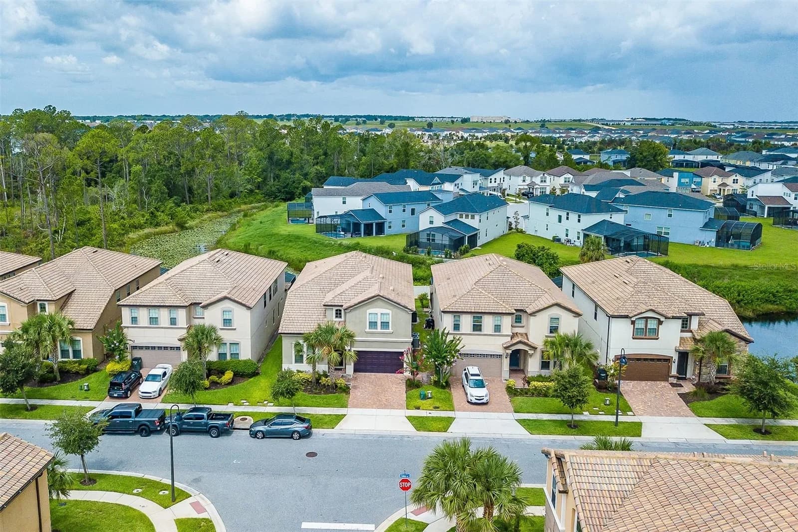 1682 LIMA, Kissimmee, FL 34747 3
