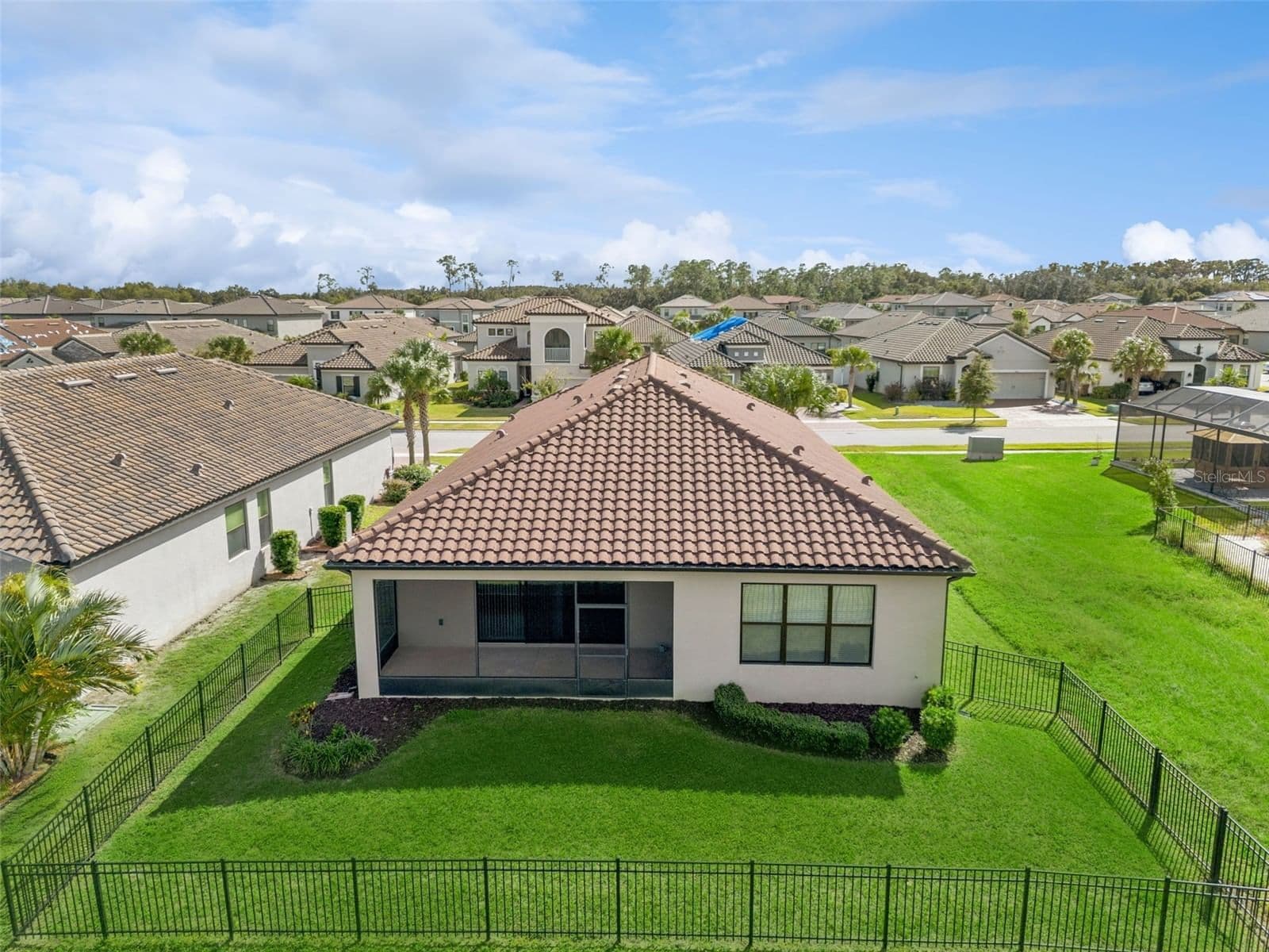 3964 CARRICK BEND DR 4