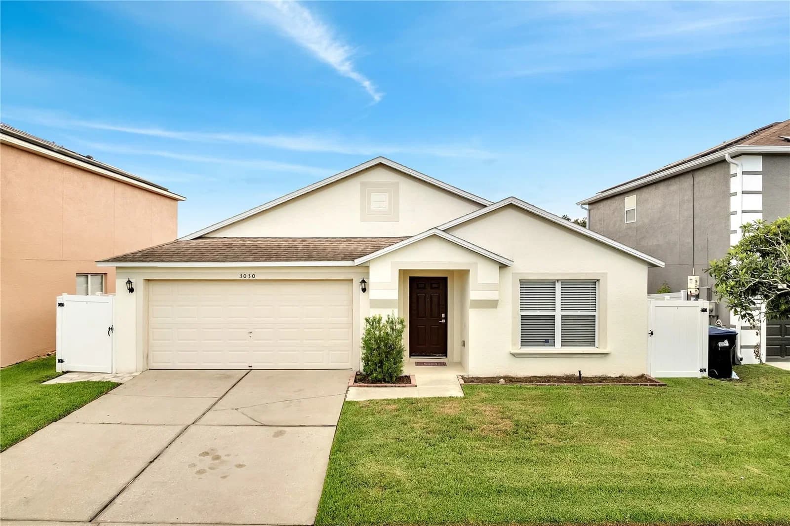 3030 HOLLAND Drive, Orlando, FL 32825