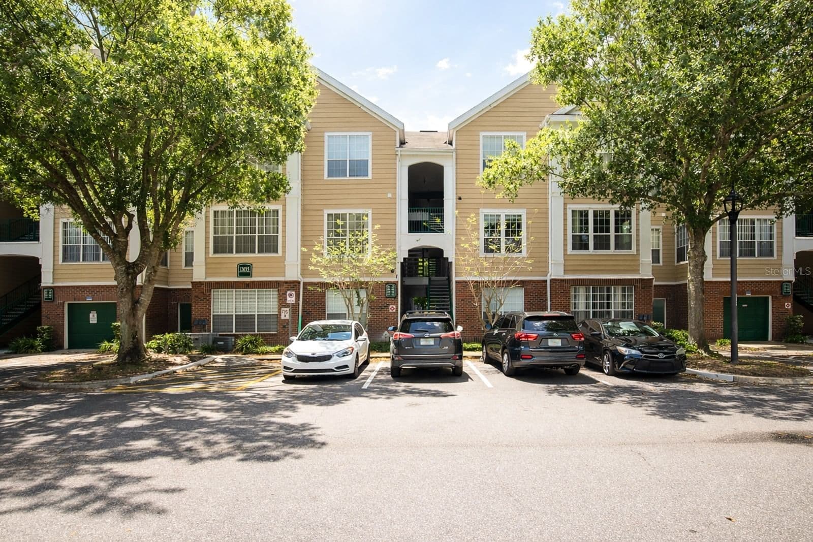 13015 PLANTATION PARK Circle #1027, Orlando, FL 32821
