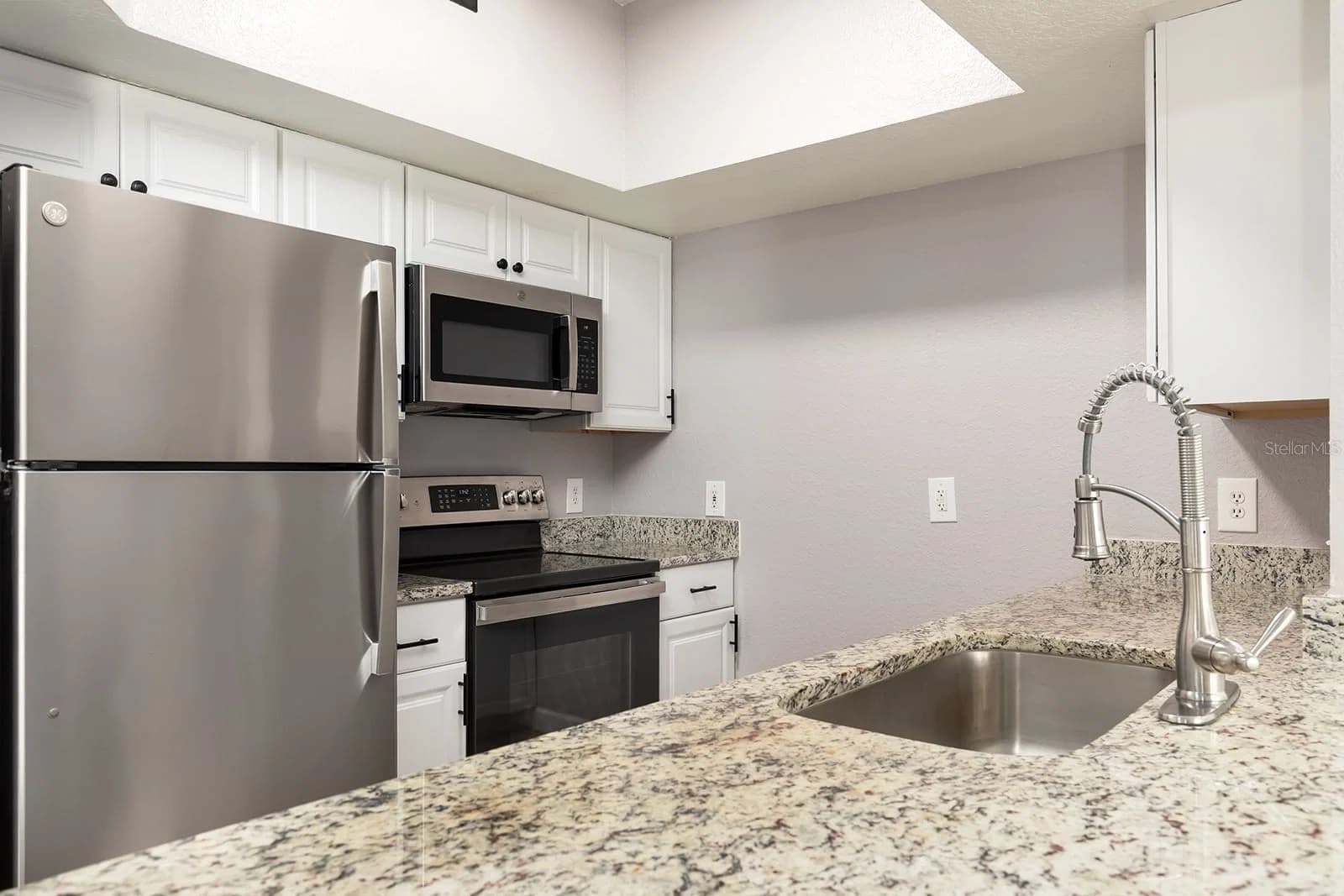 13015 PLANTATION PARK Circle #1027, Orlando, FL 32821 3