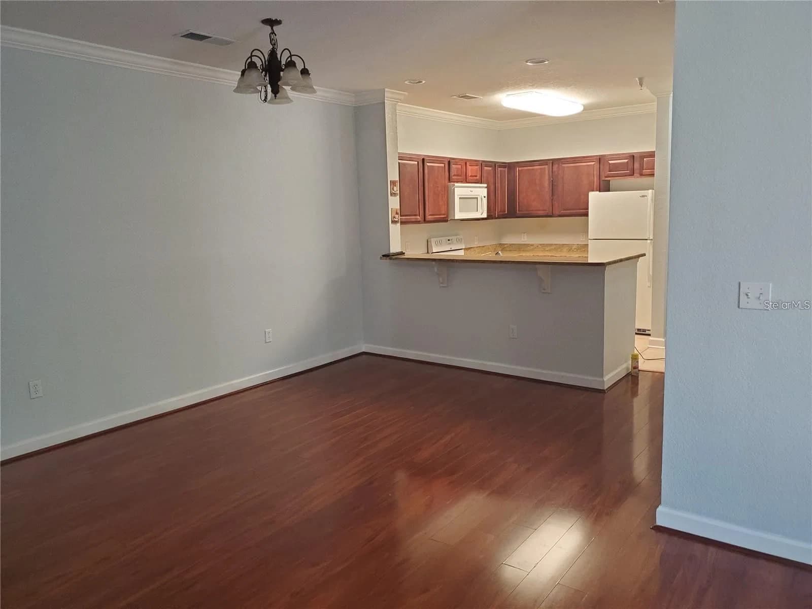 1371 TUSCAN TER 5