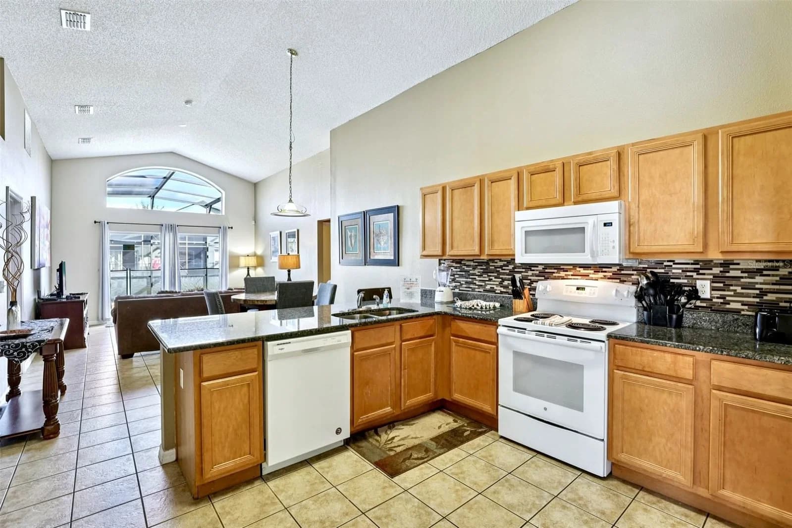 151 HIDEAWAY BEACH 5