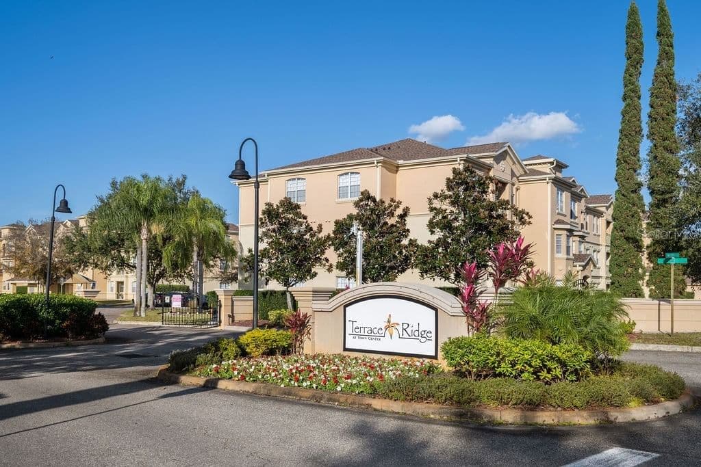 302 TERRACE RIDGE 2