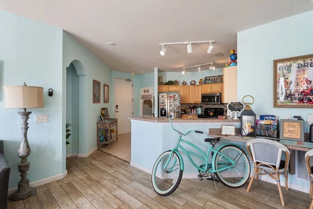 302 TERRACE RIDGE 4