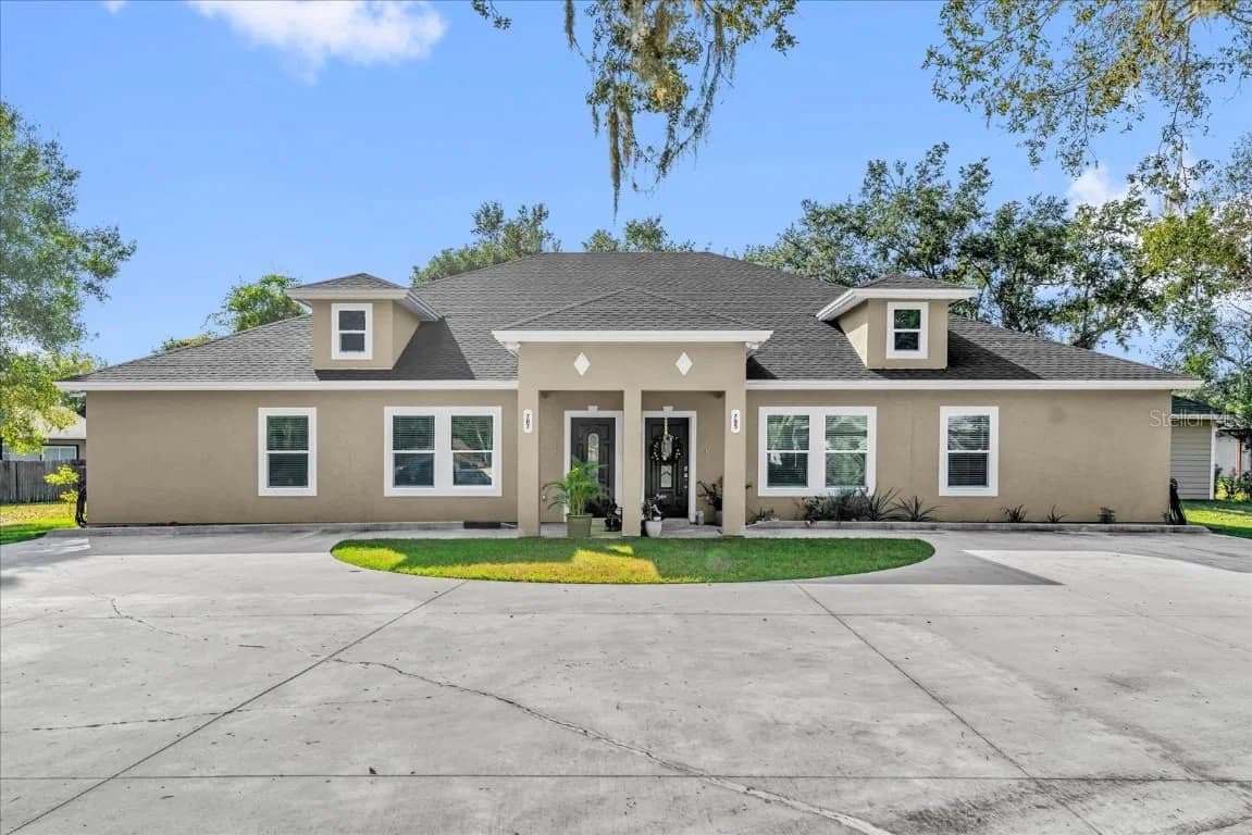 705 LENOX, Kissimmee, FL 34758