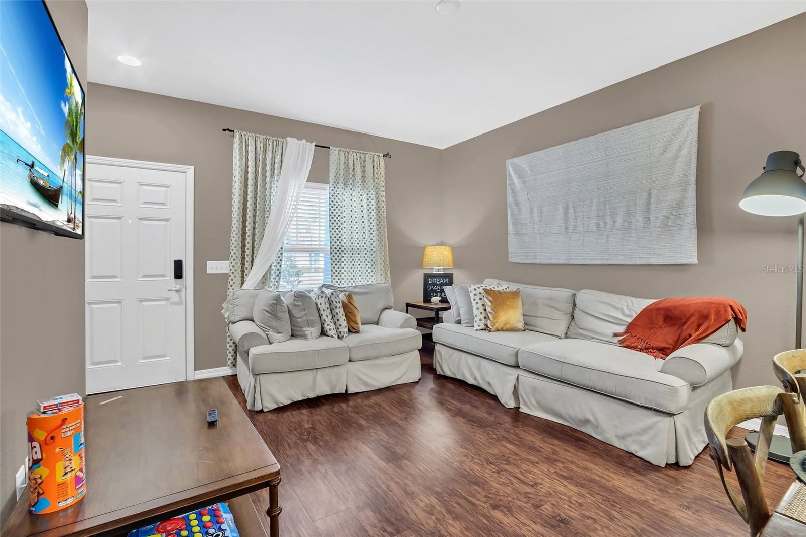 8932 SHINE, Kissimmee, FL 34747 3