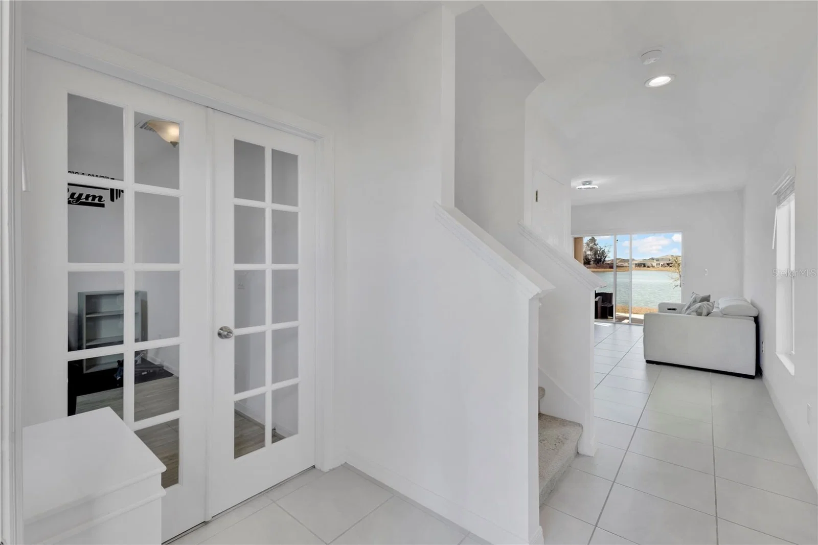 5018 ROYAL POINT 4