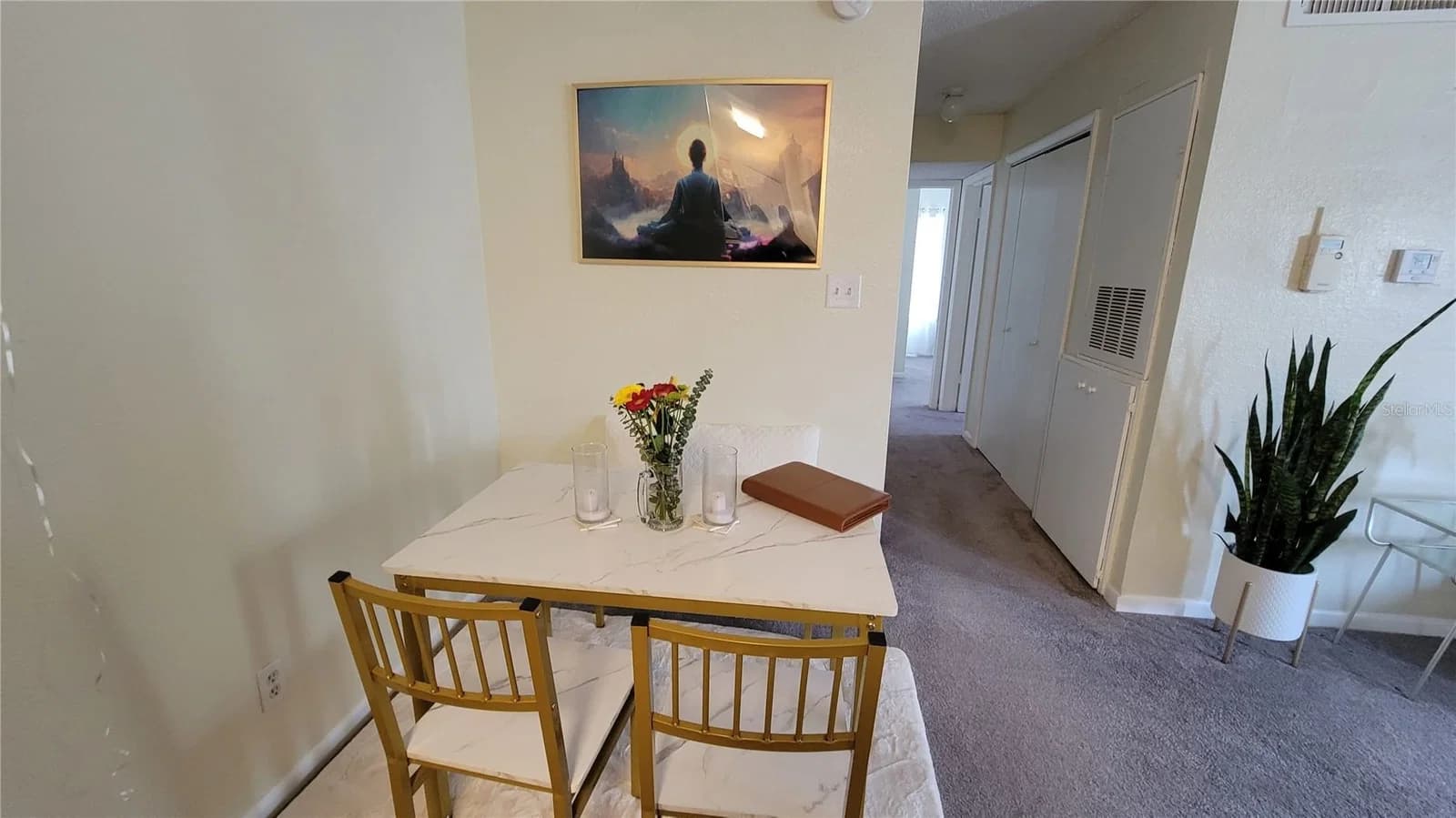 4400 THORNBRIAR Lane #201 5