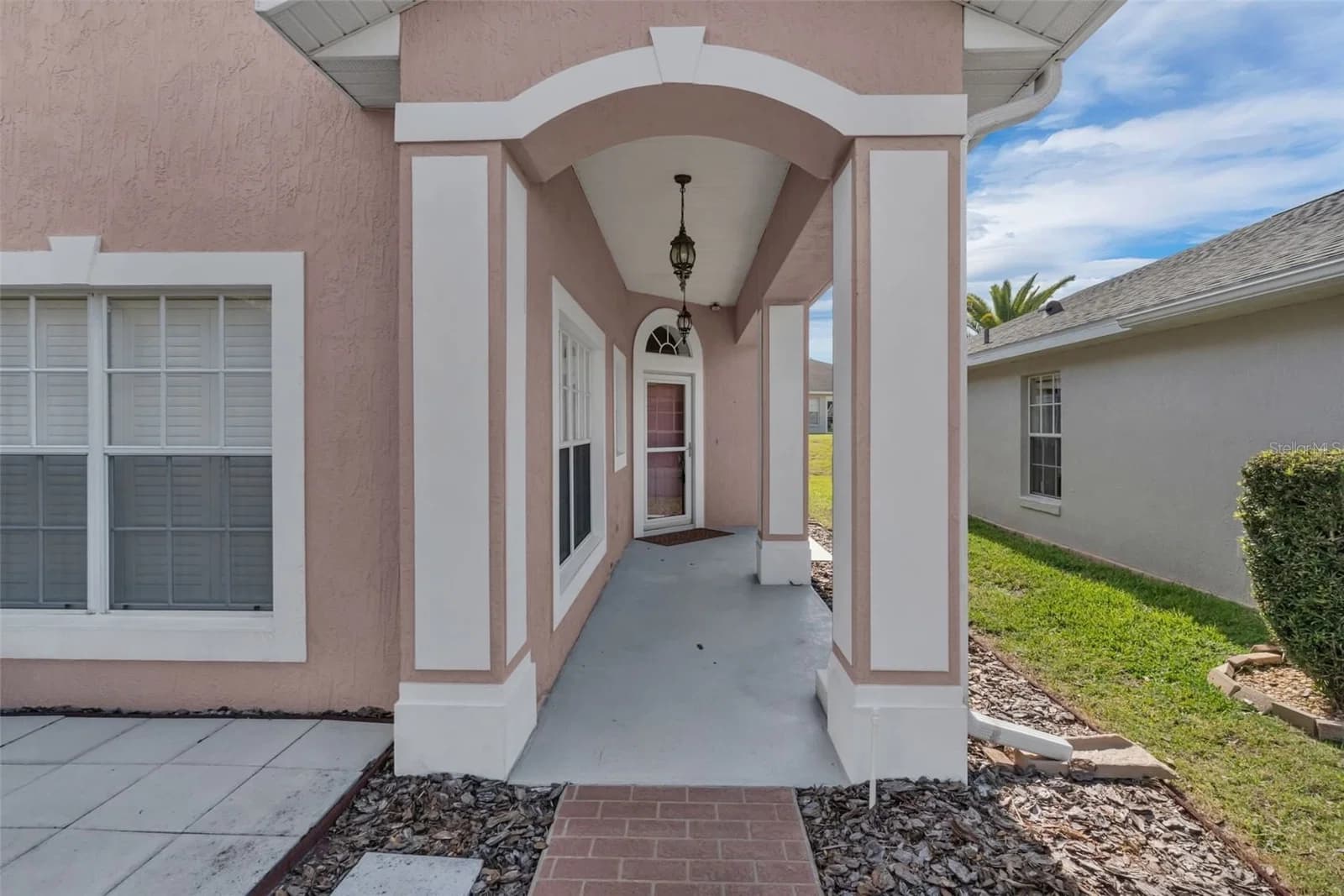 213 HIGH VISTA DR 2