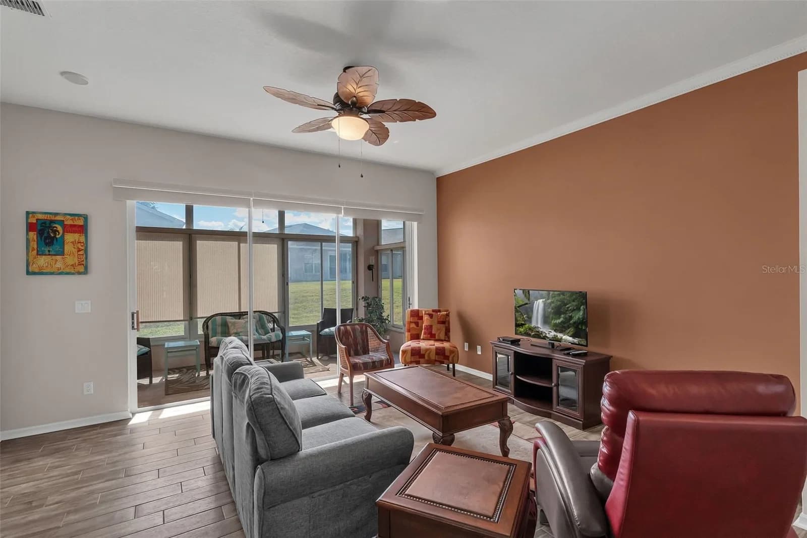 213 HIGH VISTA DR 4