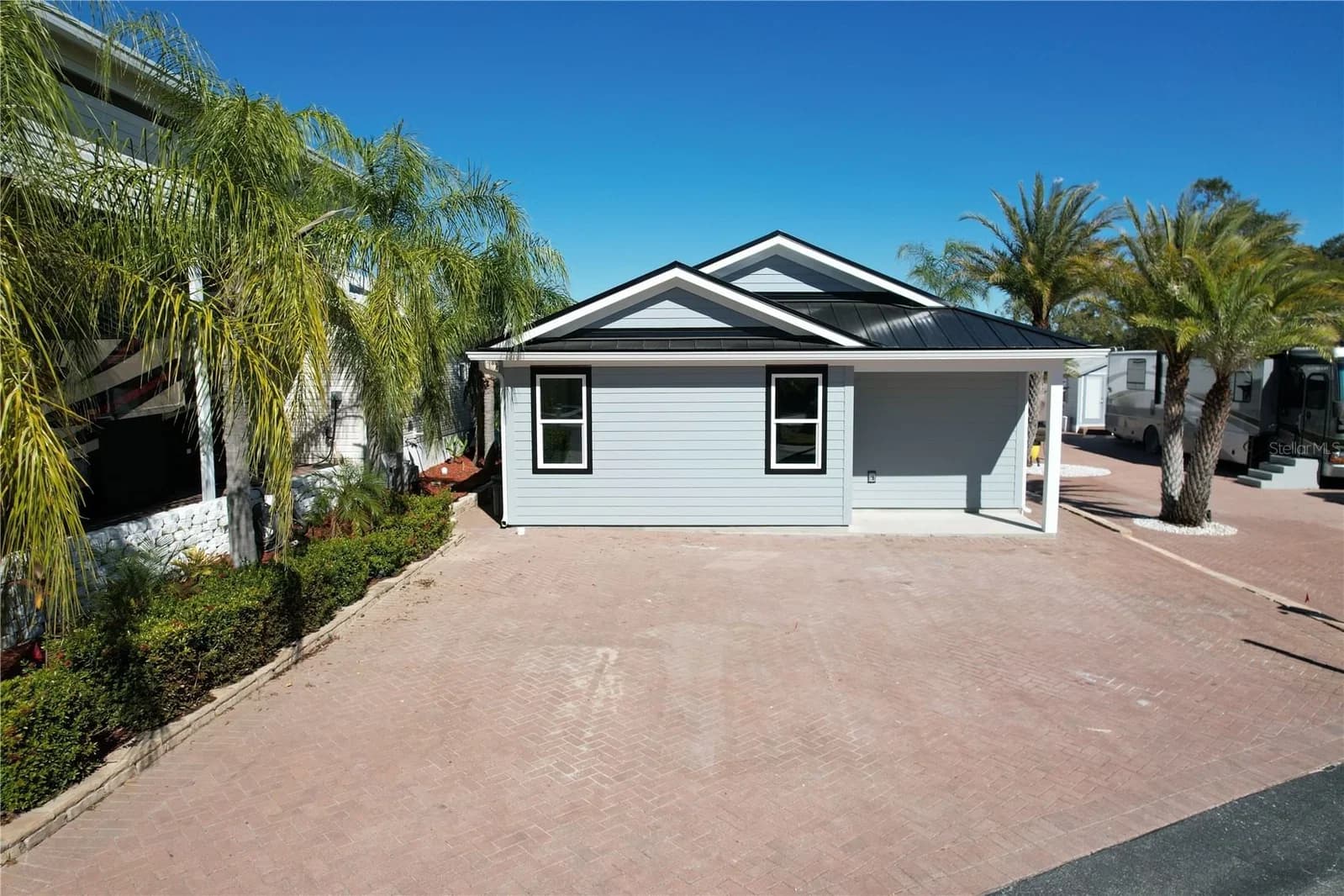 2253 ST GEORGE 4