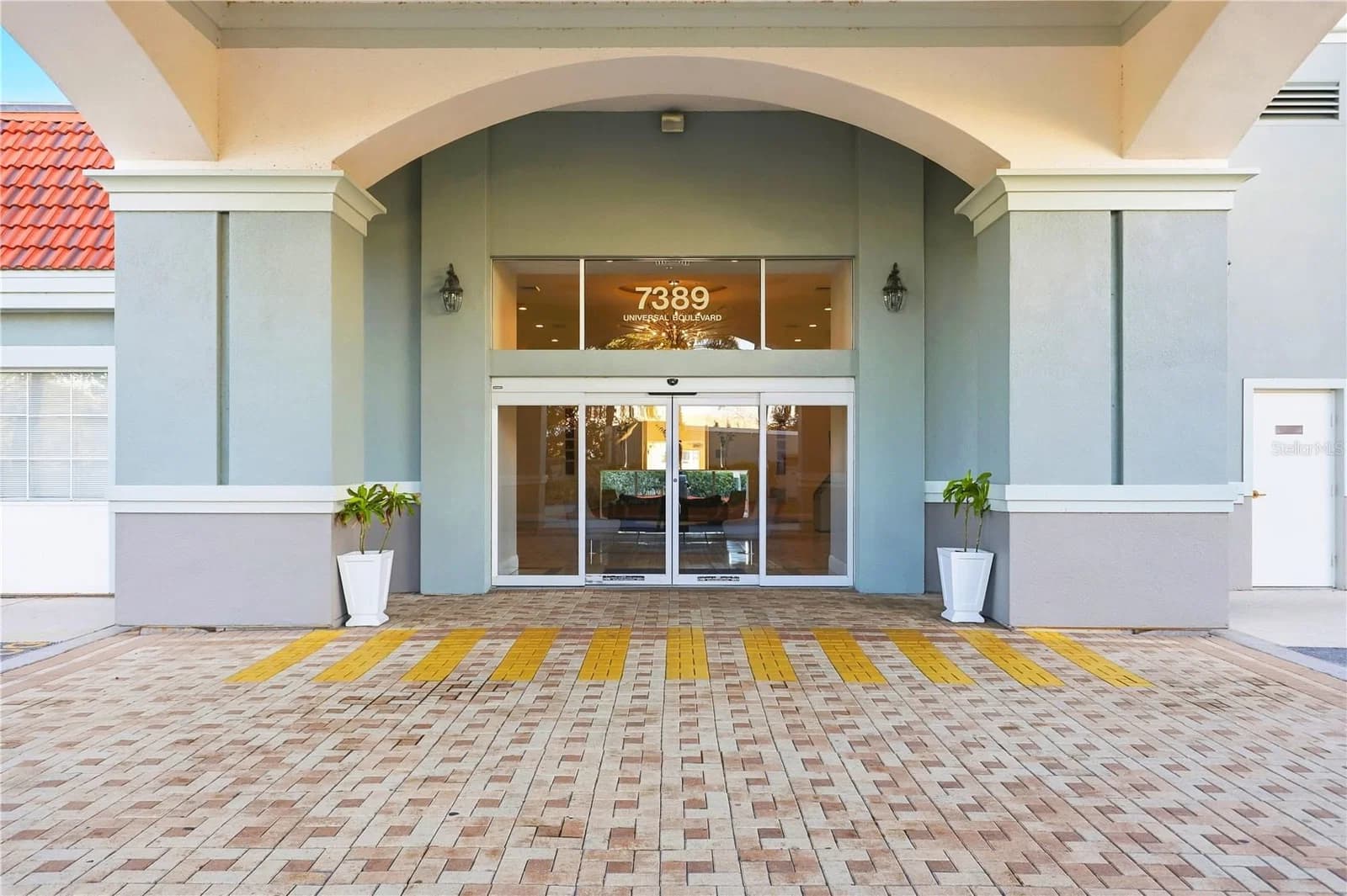 7395 UNIVERSAL Boulevard #104, Orlando, FL 32819 3