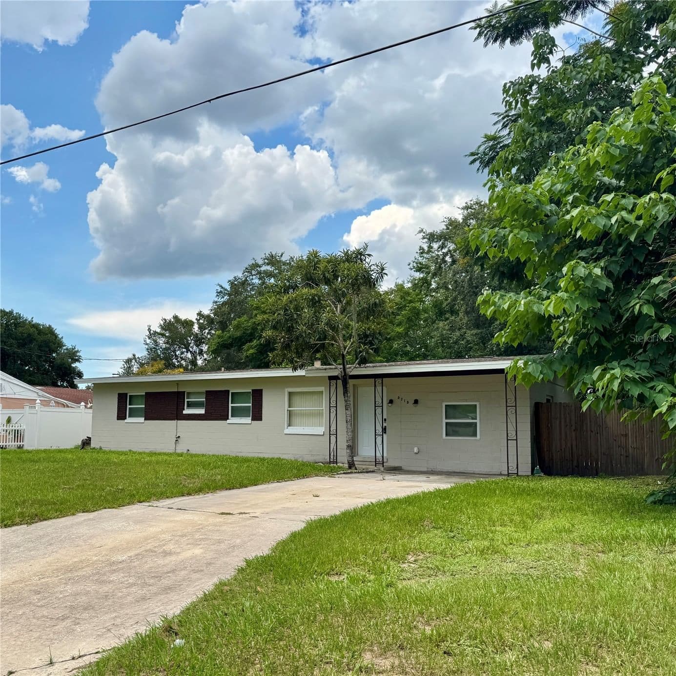5715 ELON Drive, Orlando, FL 32808