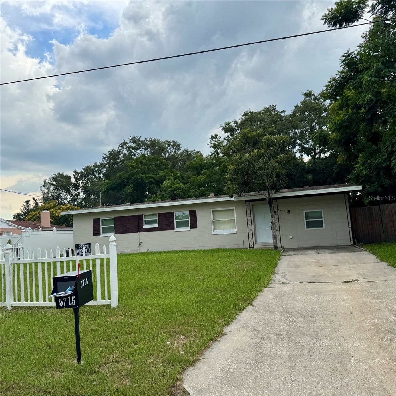 5715 ELON Drive, Orlando, FL 32808 2