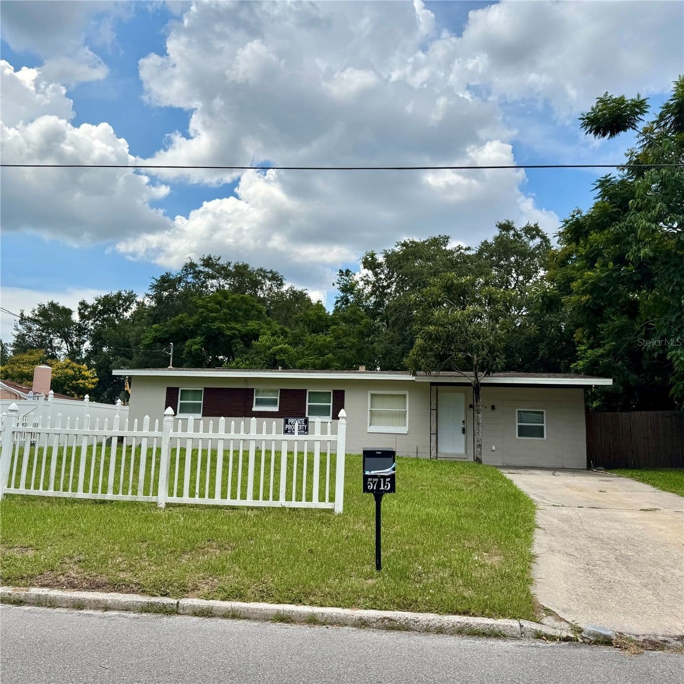 5715 ELON Drive, Orlando, FL 32808 3