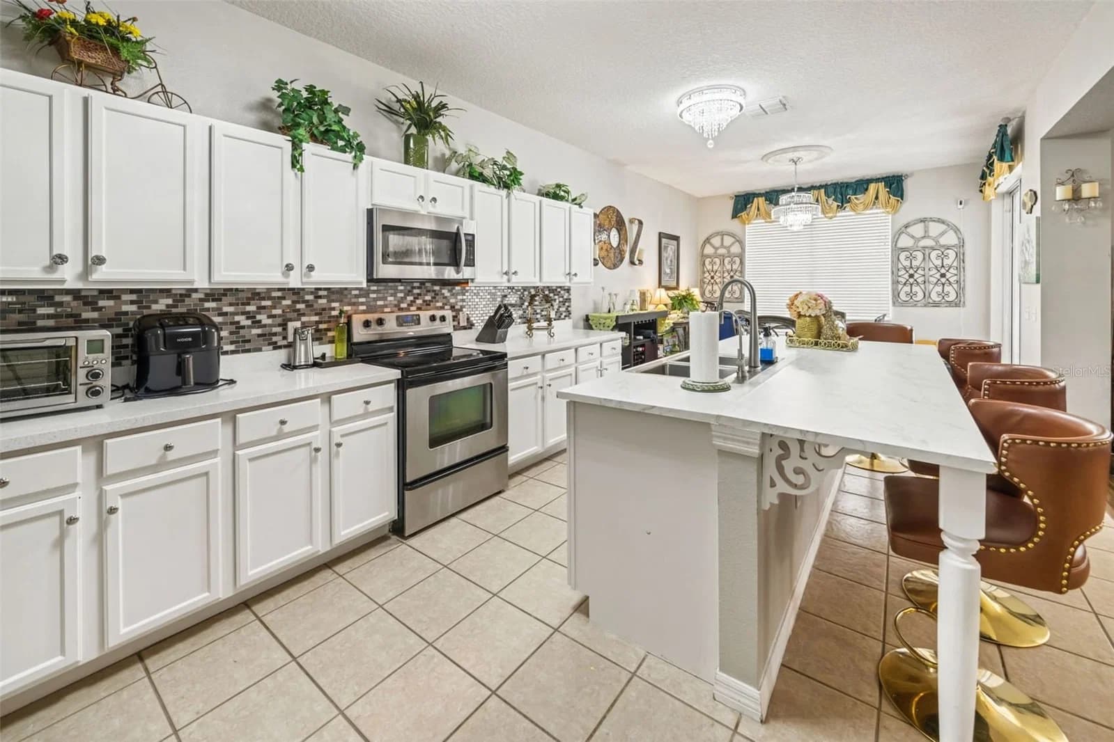 1704 PINE RIDGE 5