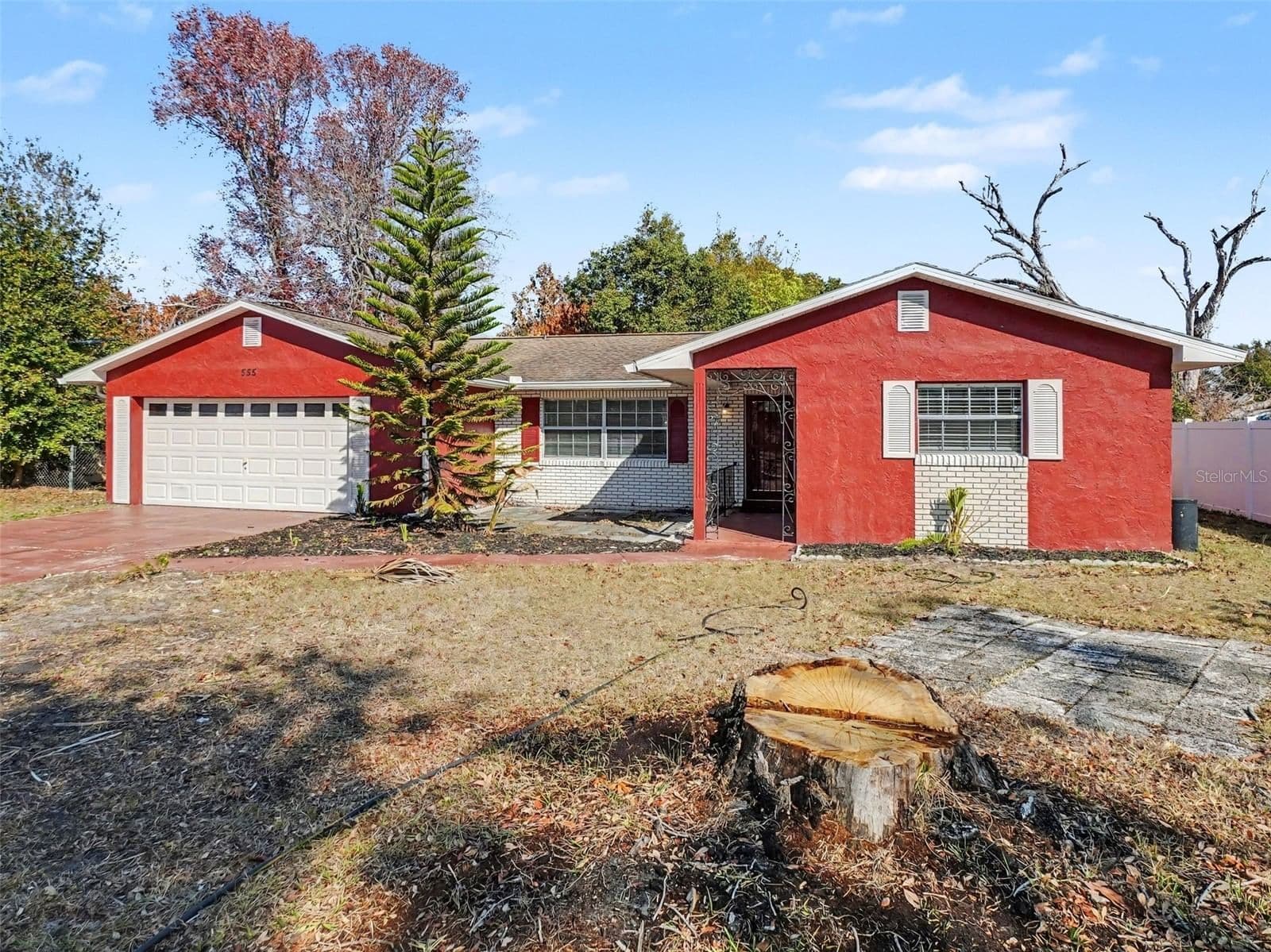 555 THOMAS JEFFERSON Way, Orlando, FL 32809 2