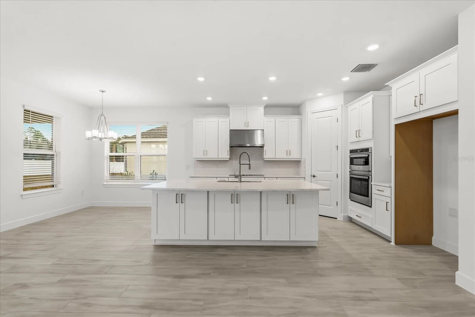 4240 BARBUDA, Kissimmee, FL 34758 3