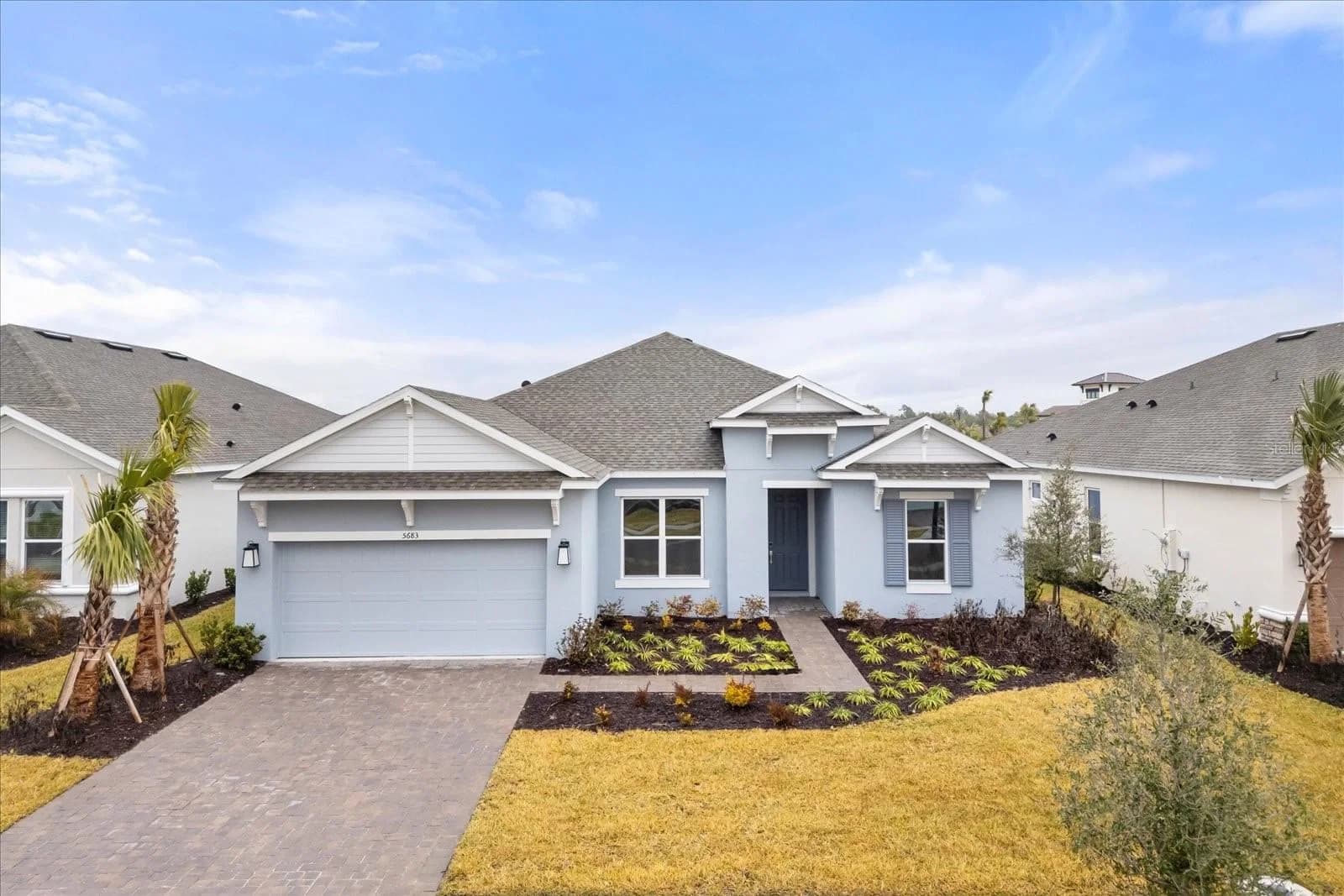 5683 NEVIS, Kissimmee, FL 34758