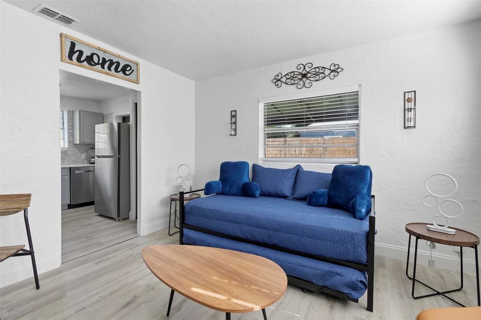 2600 CRYSTAL LAKE Drive 5