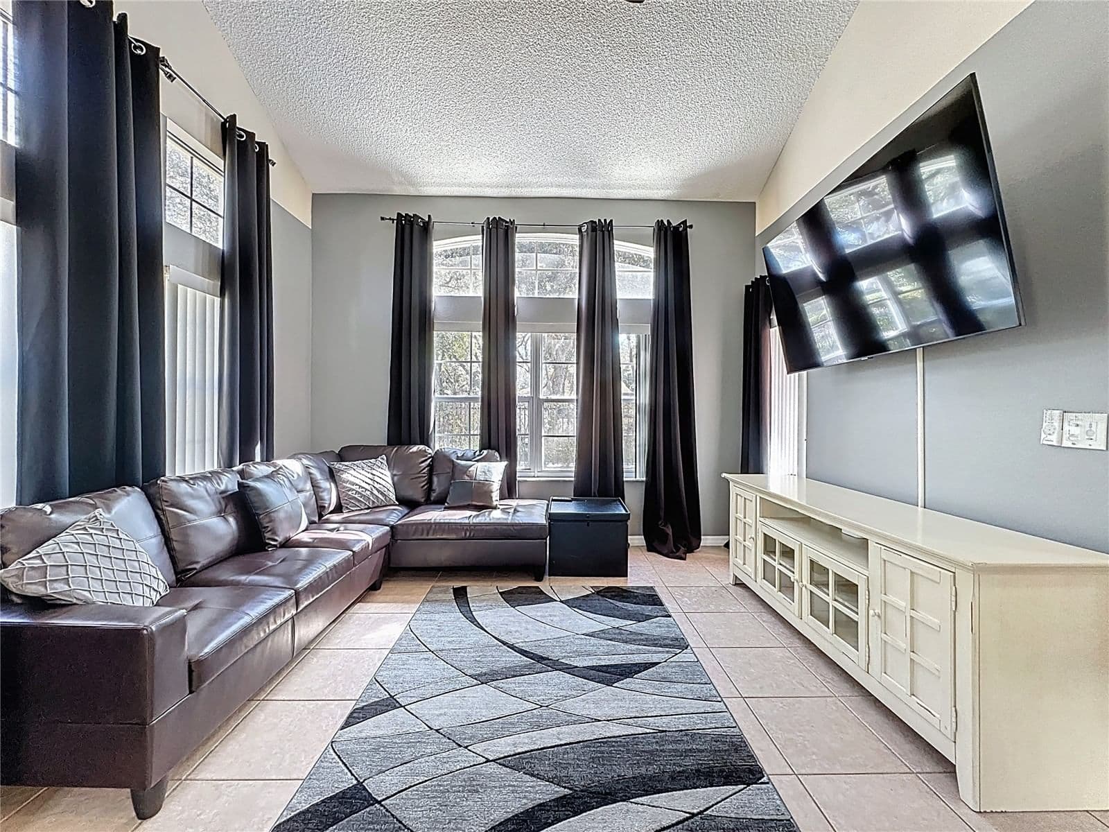 8401 CRYSTAL COVE 5