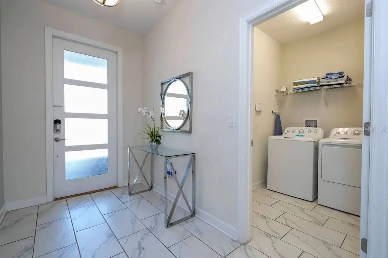 8836 CRUDEN BAY 4
