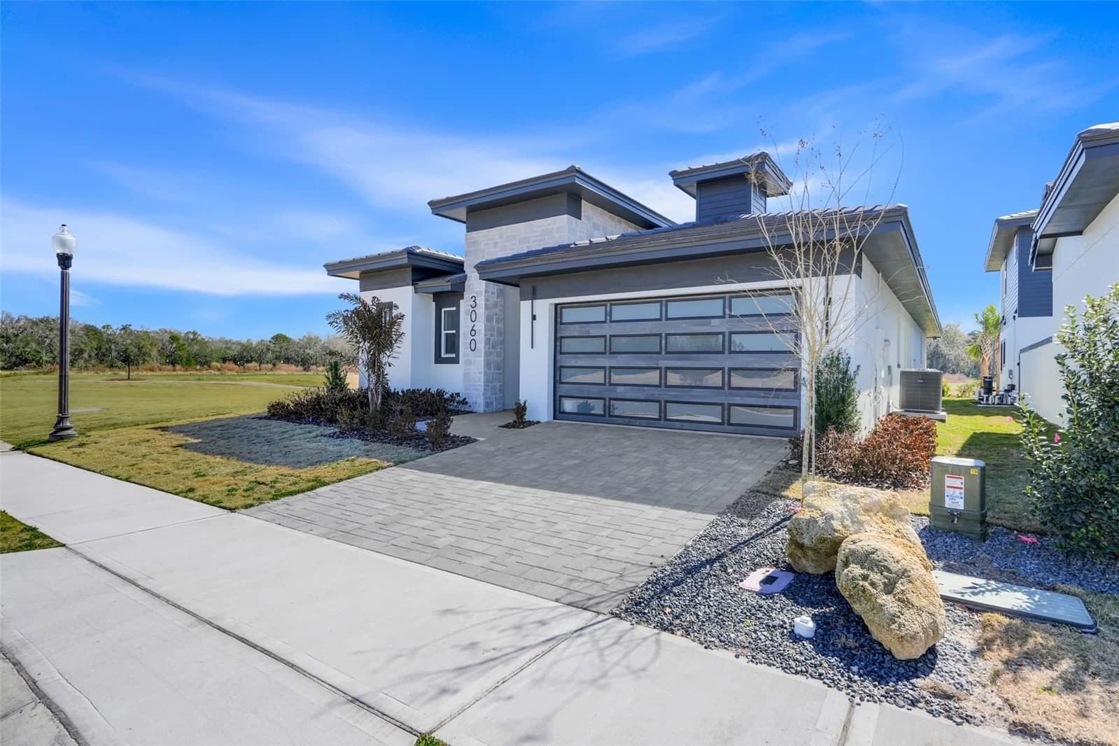 3060 KENSINGTON 2