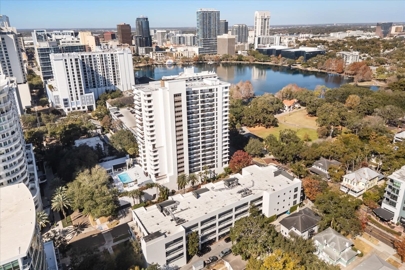 530 CENTRAL Boulevard #1901 4