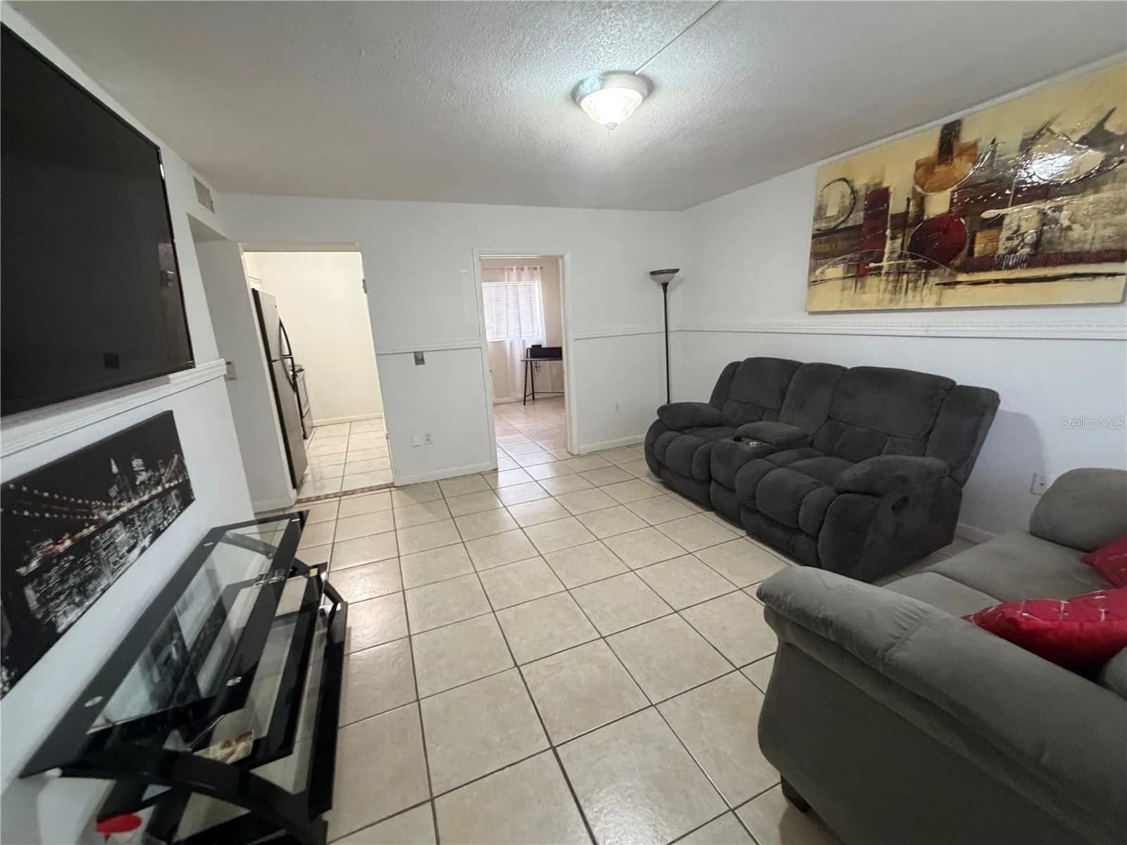 738 RIDENHOUR Circle #L 5