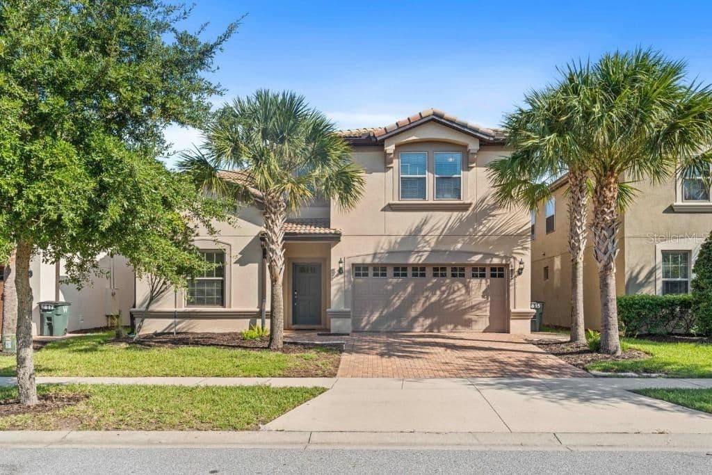 8815 MACAPA, Kissimmee, FL 34747 2