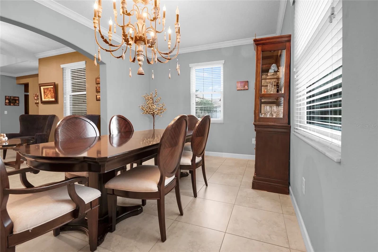 1301 GLENEAGLES 3