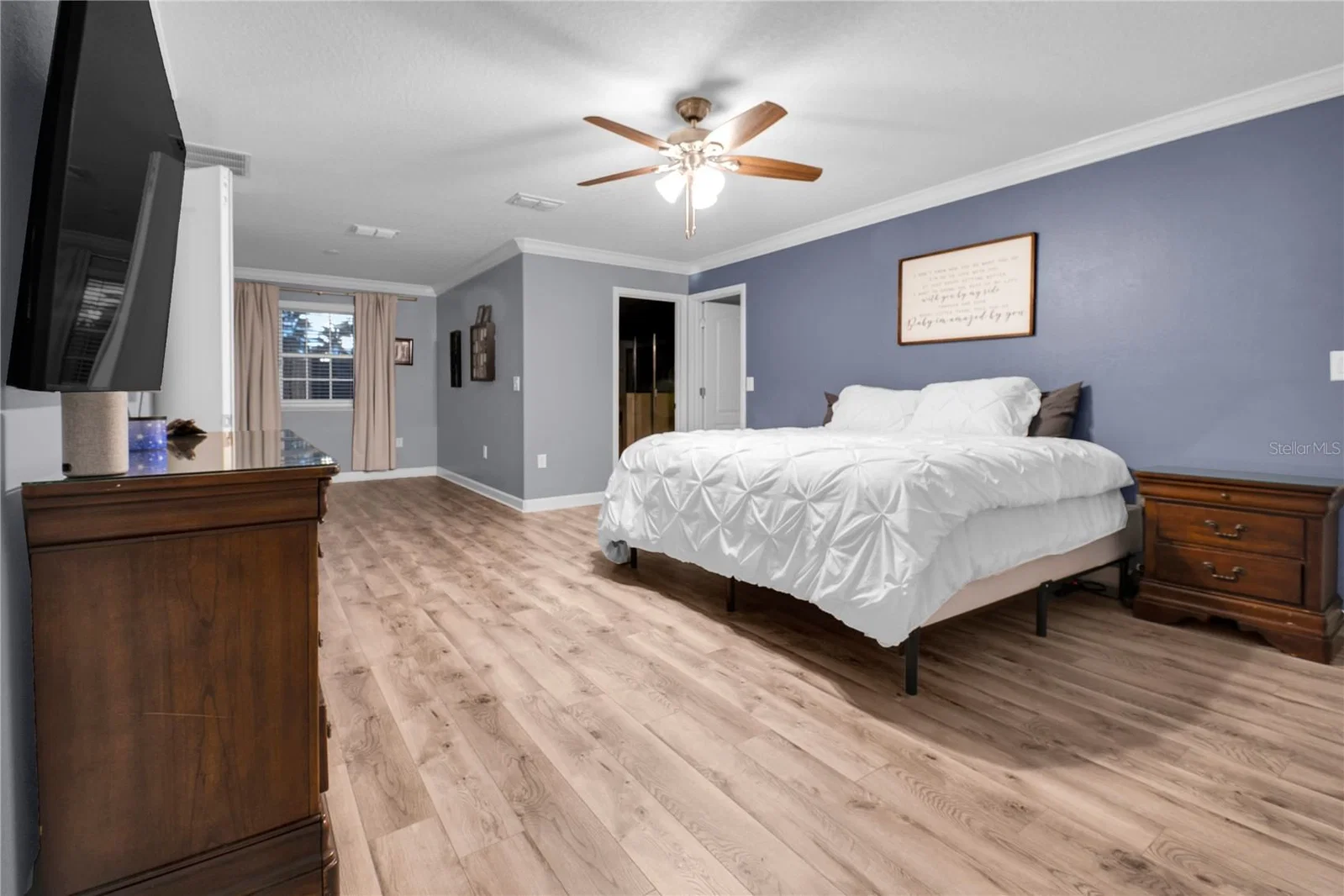 1301 GLENEAGLES 5