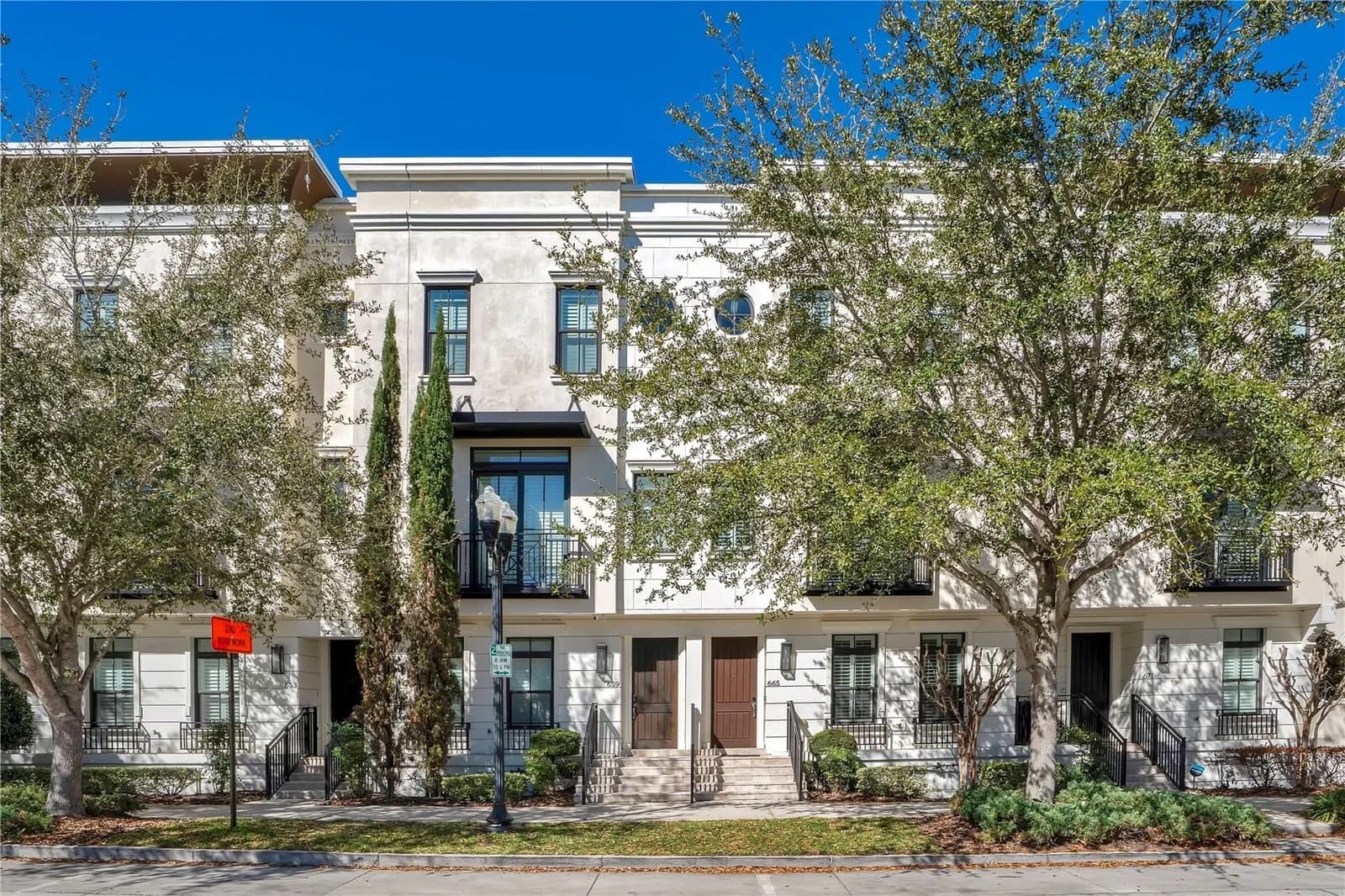 665 JACKSON Street, Orlando, FL 32801 2