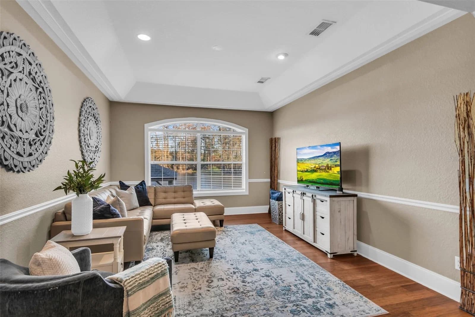 1425 RIVIERA 4