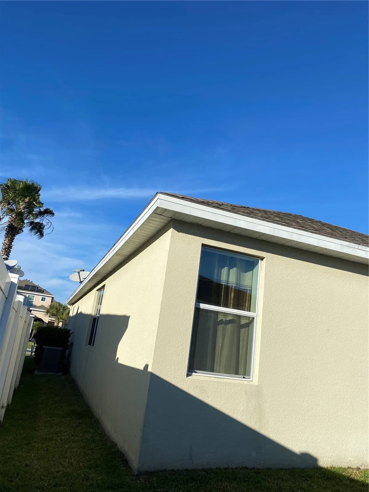 3016 MADELIA, Kissimmee, FL 34744 3