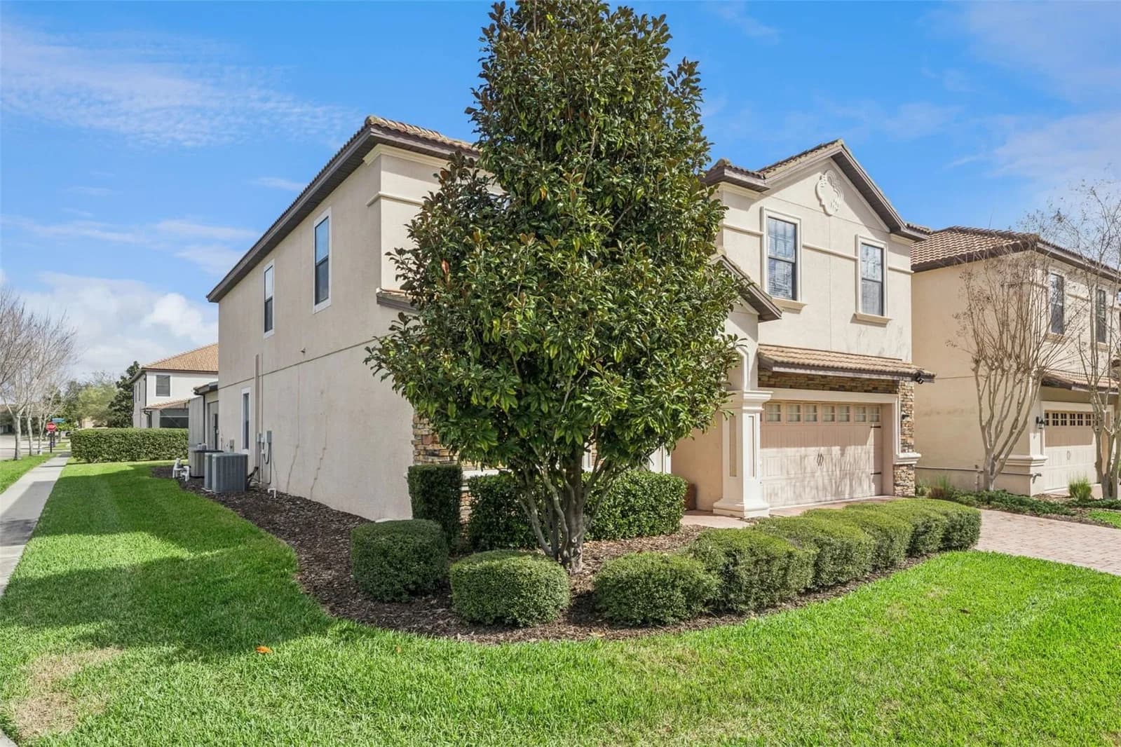 1430 MOON VALLEY 3