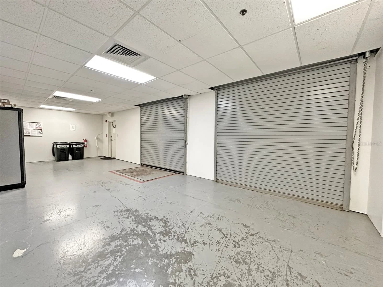 7802 KINGSPOINTE Parkway #210 5