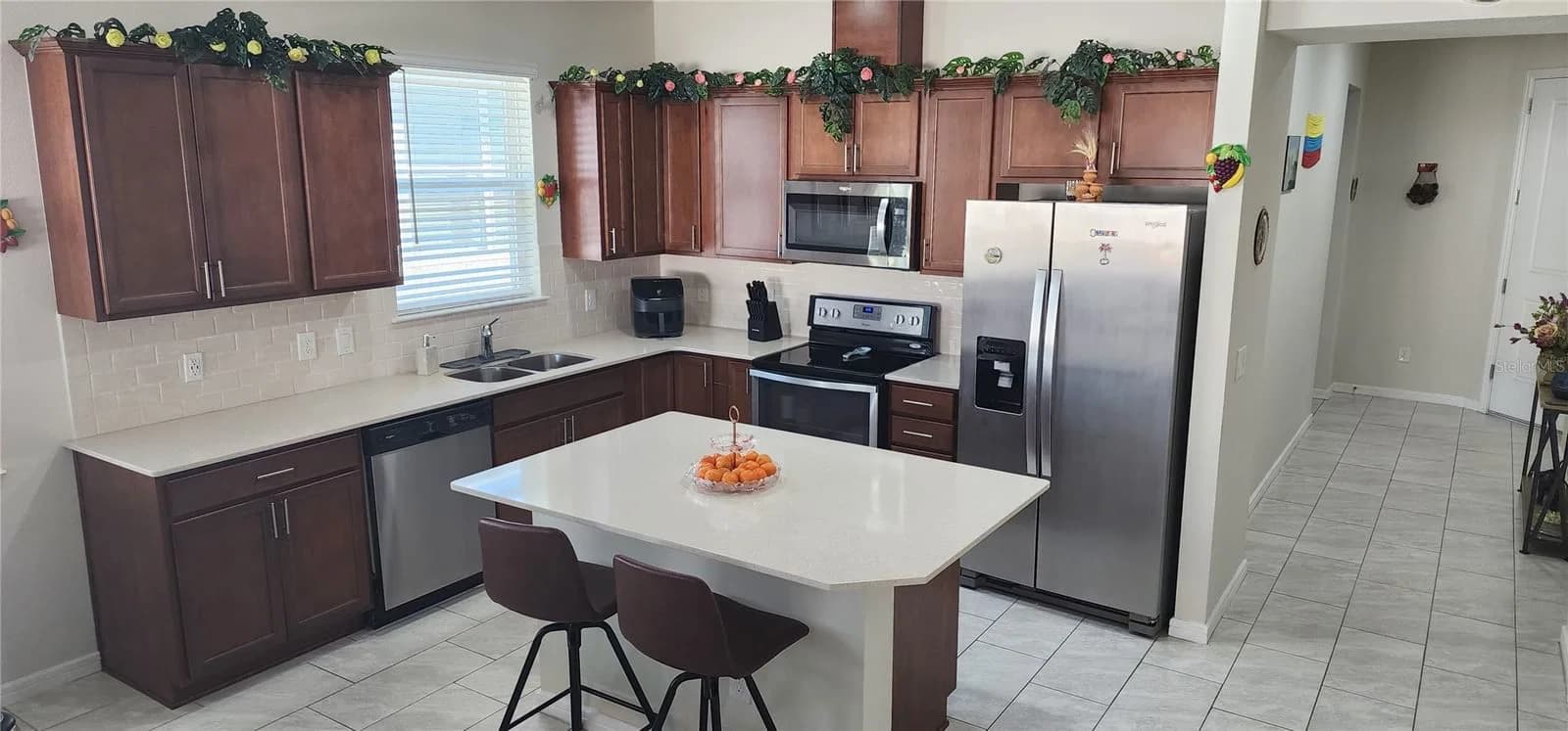 1823 SPRING SHOWER CIR 4