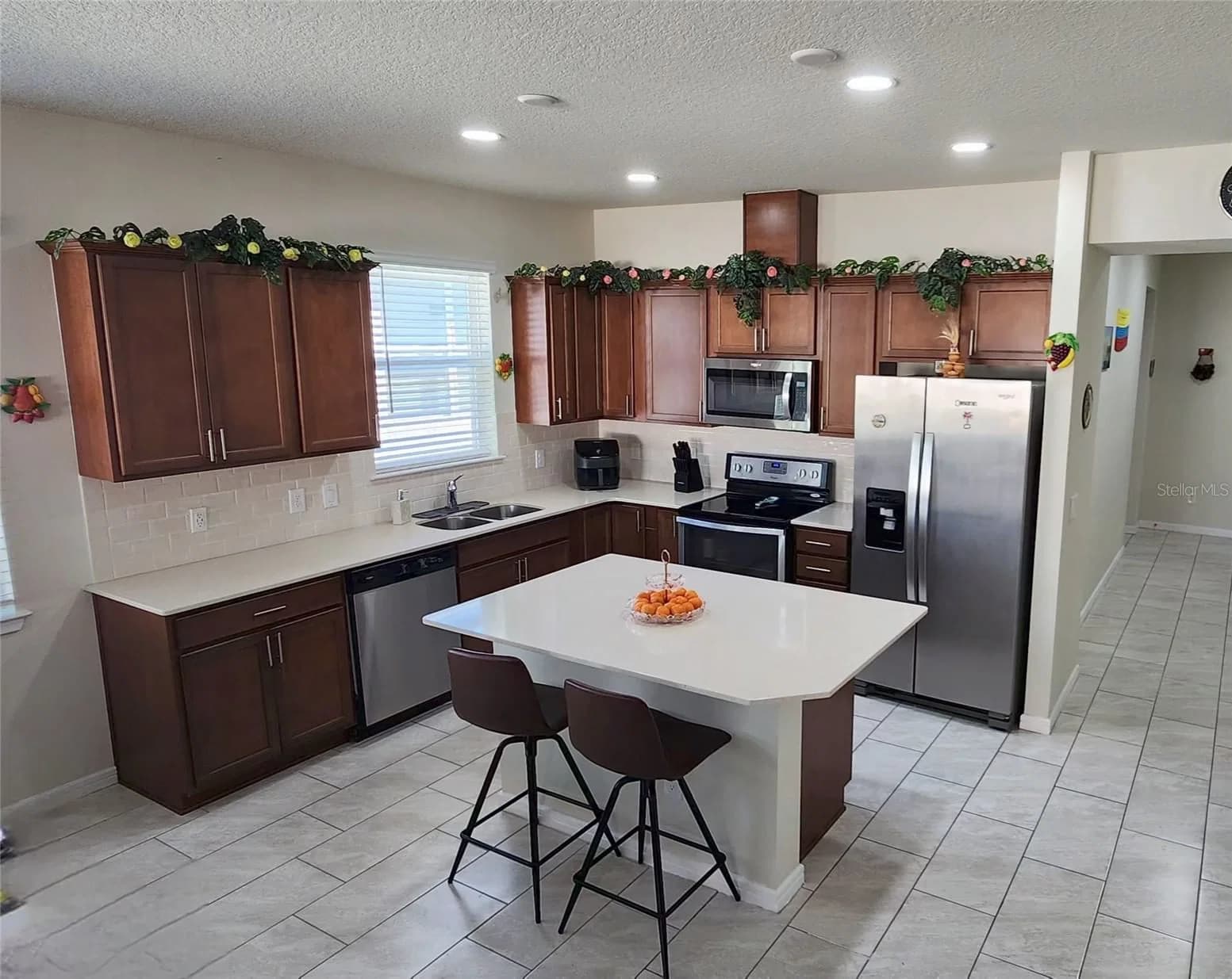 1823 SPRING SHOWER CIR 5