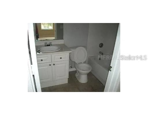 4204 PLANTATION COVE Drive 5