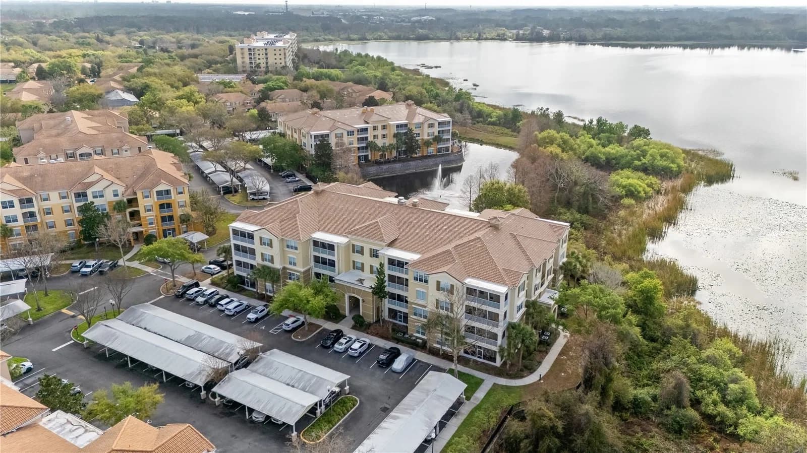 3362 ROBERT TRENT JONES Drive #10407, Orlando, FL 32835 3