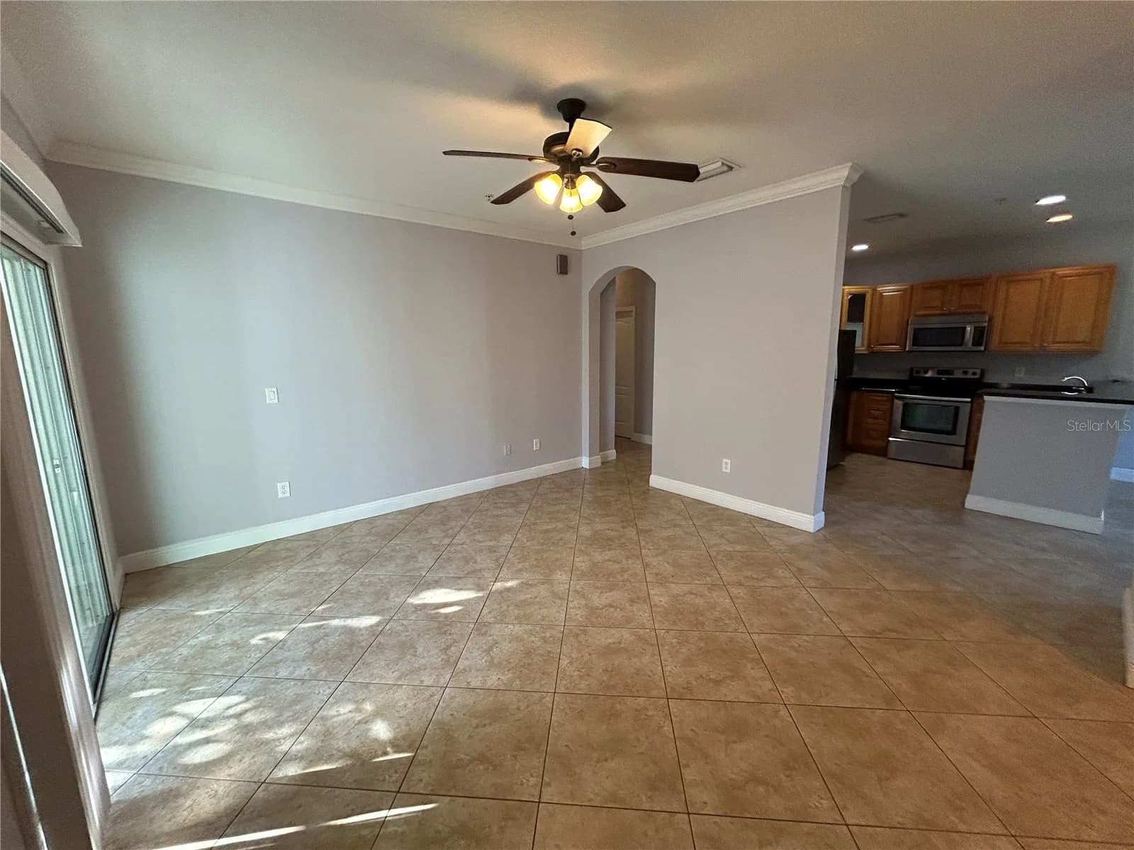3721 LAKE ORLANDO Parkway #7 4
